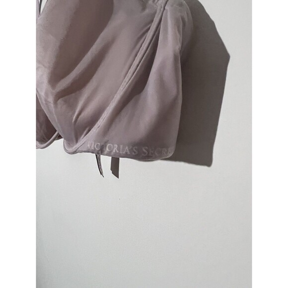 Victoria's Secret Women's Lined Perfect Coverage Bra 34DD - Picture 2 of 5